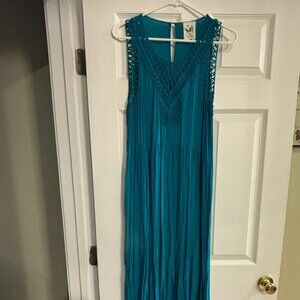 ✨ Anthropologie Turquoise Maxi Dress – Size M ✨
